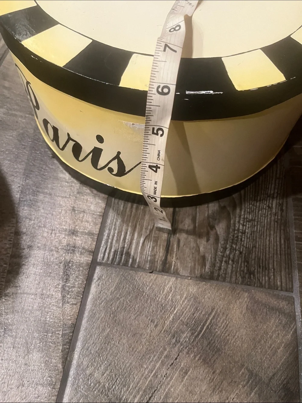 Set of 2 Decorative Round wooden hat Boxes - 'London' and 'Paris'